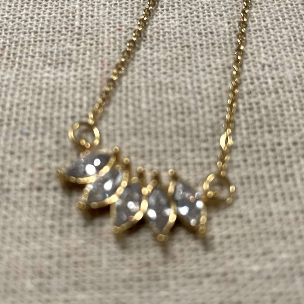 Women’s Necklace